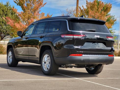New 2025 Jeep Grand Cherokee L Laredo w/ Trailer Tow Package image 4