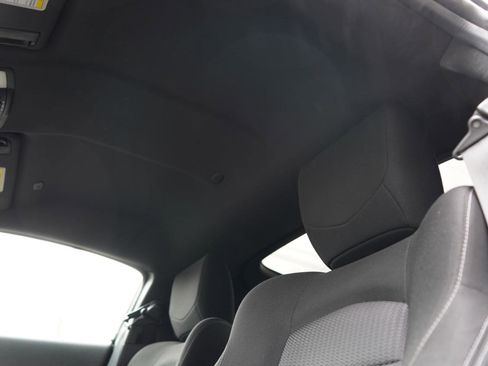 Used 2016 Nissan 370Z Coupe image 23