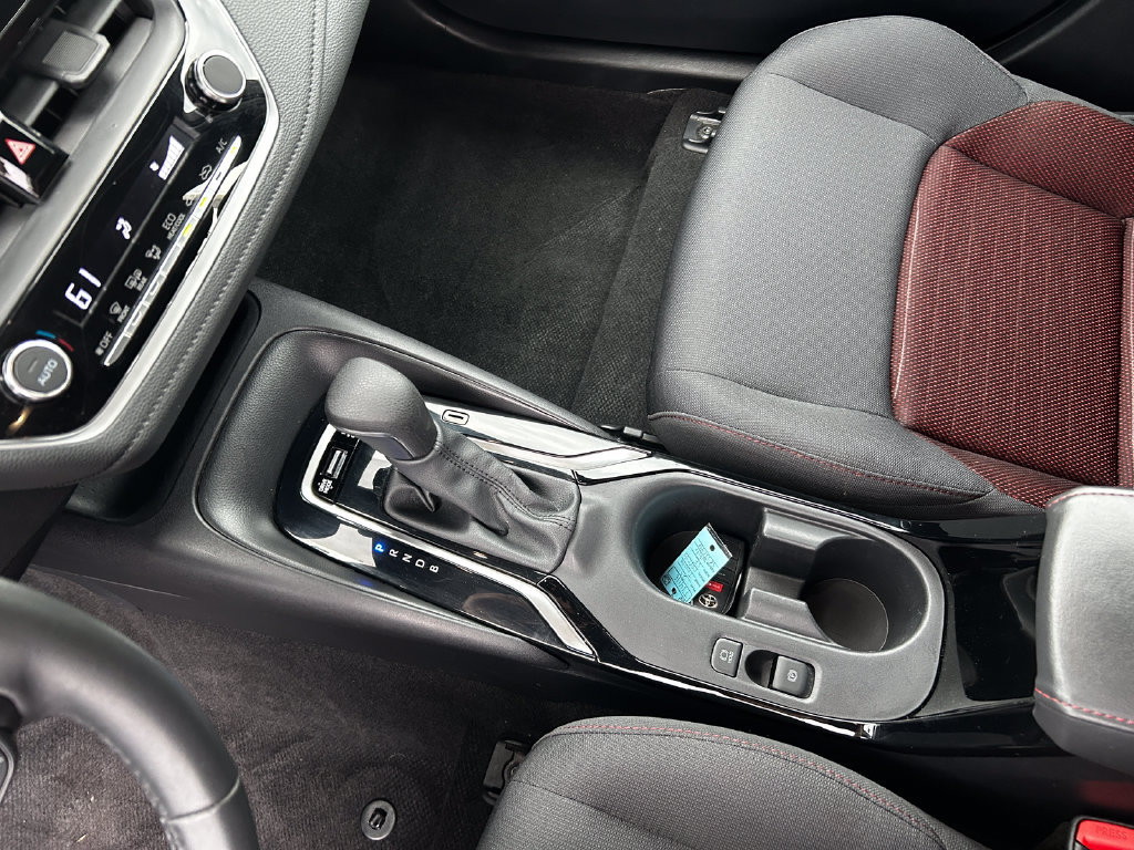Used 2025 Toyota Corolla SE FWD image 17