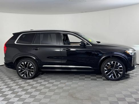 New 2026 Volvo XC90 B6 Plus w/ Protection Package Premier AWD/4WD image 4