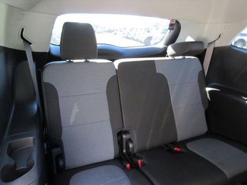 Used 2021 Buick Enclave Preferred image 28