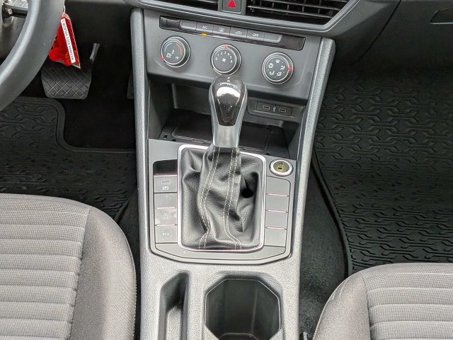 Used 2022 Volkswagen Jetta S FWD image 17