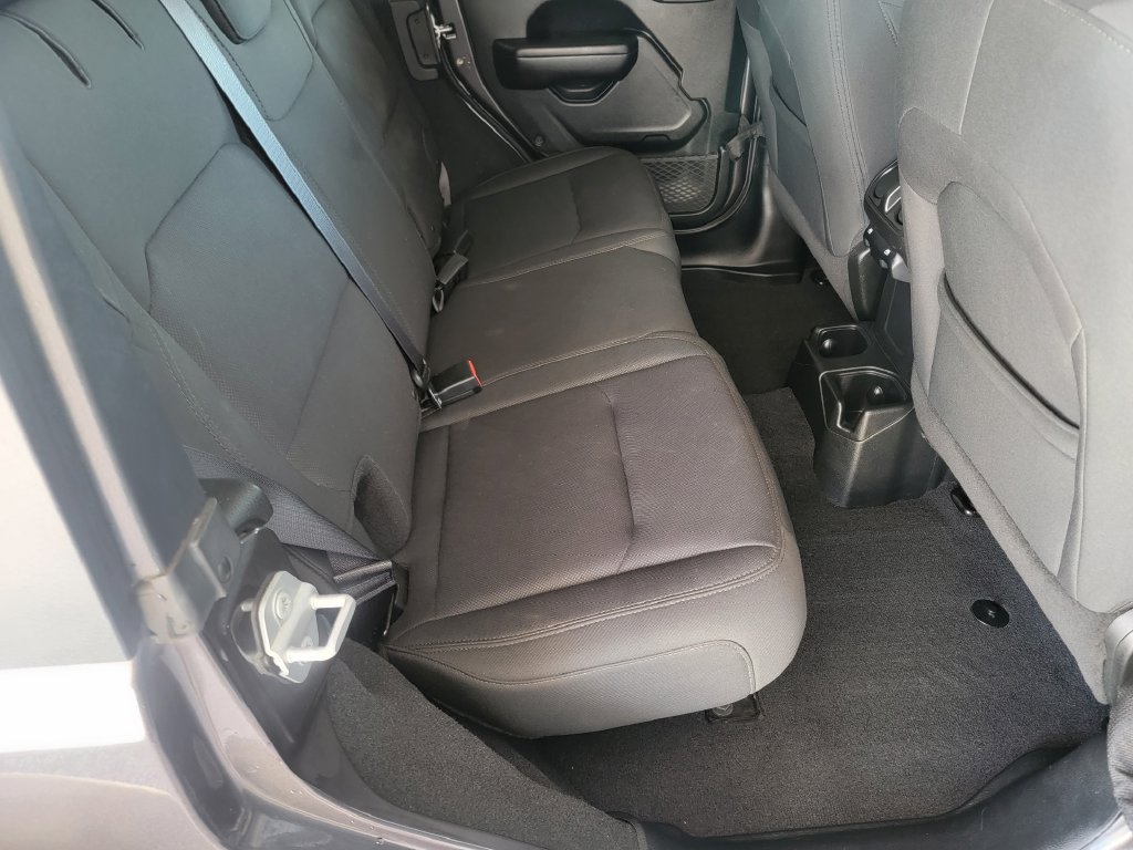 Used 2018 Jeep Wrangler Unlimited Sport S AWD/4WD image 15