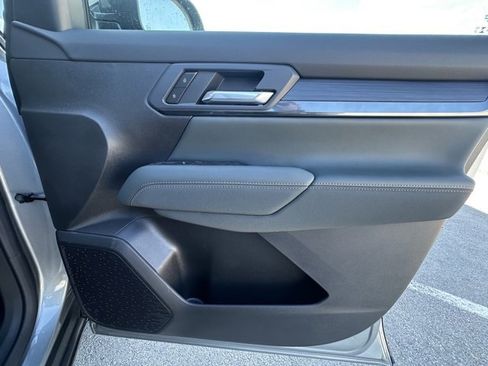 New 2026 GMC Terrain AT4 w/ Convenience Package III image 27