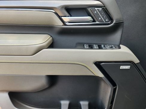 New 2026 Chevrolet Silverado 2500 ZR2 AWD/4WD image 24