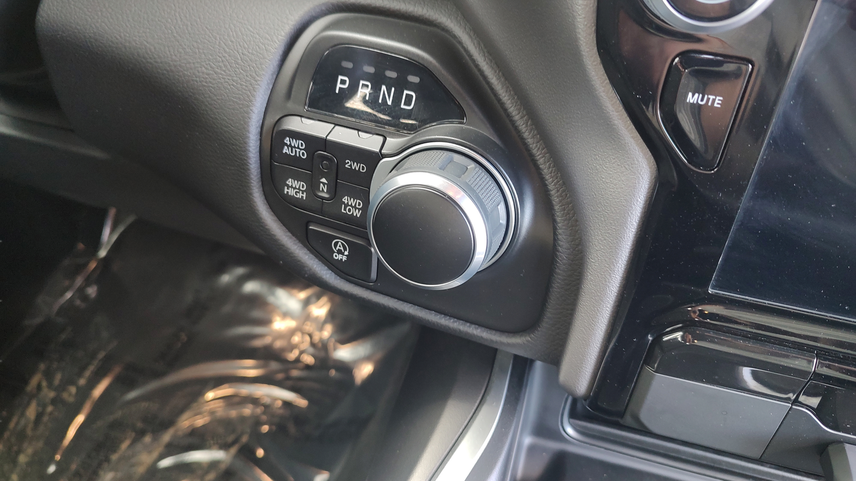 Used 2023 RAM 1500 Big Horn AWD/4WD image 17