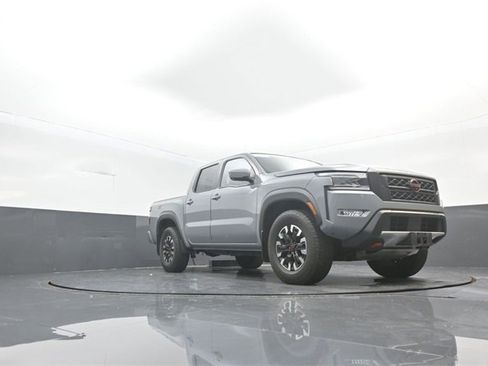 Used 2022 Nissan Frontier PRO-4X image 21