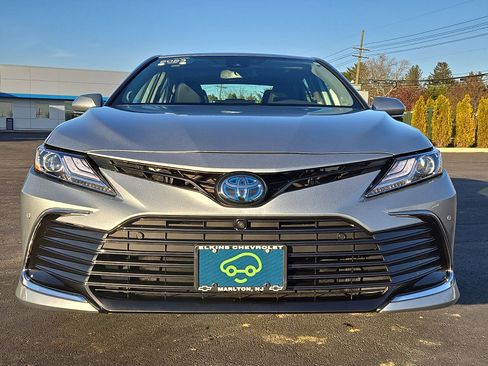 Used 2023 Toyota Camry XLE image 29