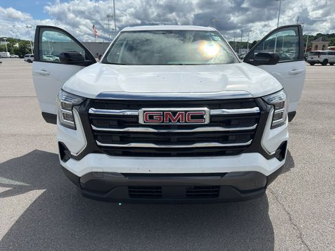 Used 2025 GMC Terrain Elevation AWD/4WD image 16
