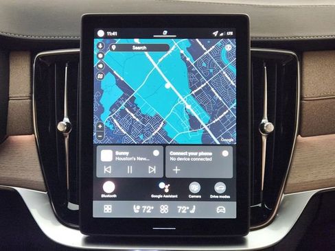 New 2026 Volvo XC90 T8 Ultra w/ Protection Package Premier image 17