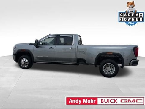 Used 2024 GMC Sierra 3500 Denali Ultimate AWD/4WD image 9