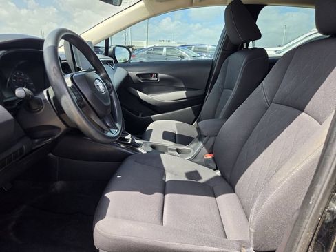 Used 2024 Toyota Corolla LE FWD image 25