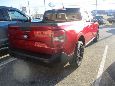 New 2026 Ford Maverick Lariat w/ Black Appearance Package AWD/4WD image 19