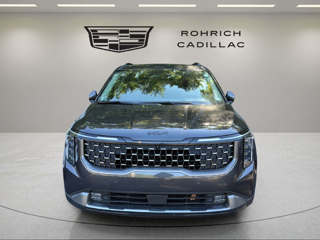 Used 2026 Kia Carnival SX Prestige FWD image 2