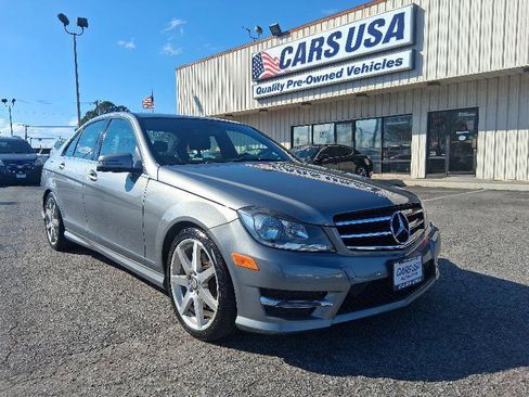 Used 2014 Mercedes-Benz C 300 Sport image 8
