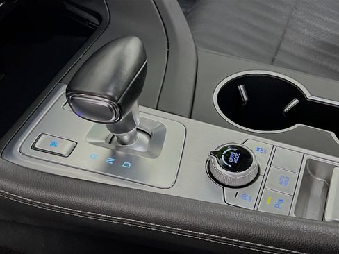 Used 2020 Genesis G70 2.0T w/ Elite Package image 24