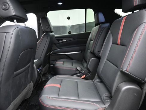 Certified 2024 Chevrolet Traverse RS w/ LPO, Floor Liner Package image 13