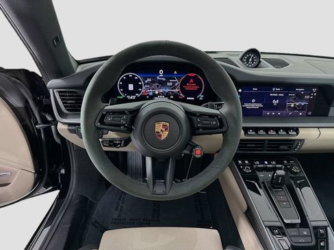 Certified 2026 Porsche 911 Carrera RWD image 25