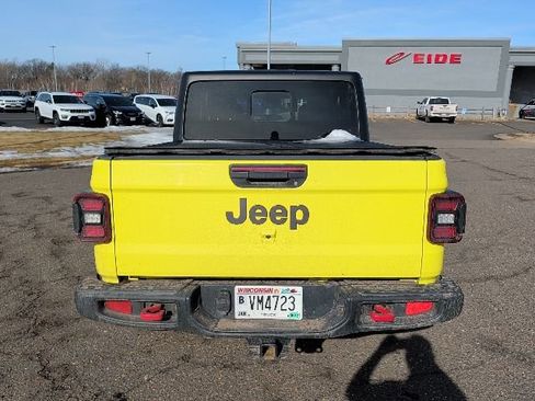 Used 2024 Jeep Gladiator Rubicon w/ Technology Group image 7