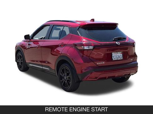 Used 2023 Nissan Kicks SR FWD image 7