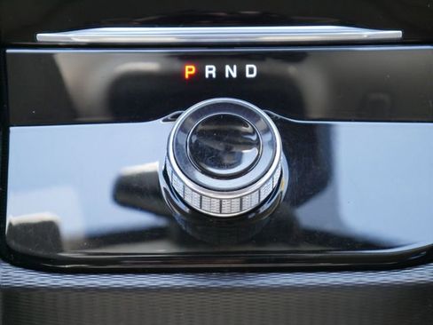 Used 2024 Jeep Grand Cherokee L Laredo image 23