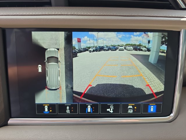Certified 2022 GMC Yukon Denali RWD image 22