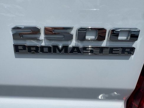 Used 2025 RAM ProMaster 2500 w/ U-Haul Equipment Group FWD image 42