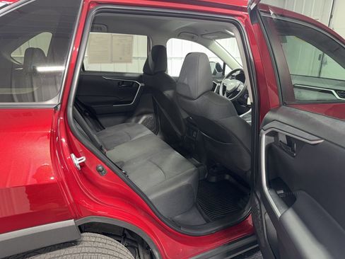 Used 2025 Toyota RAV4 LE image 12