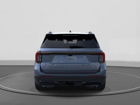 New 2026 Ford Explorer ST-Line RWD image 5