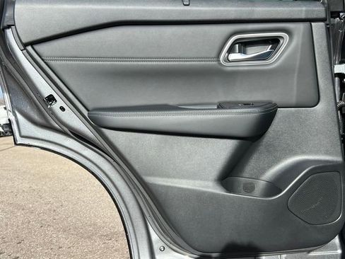 New 2026 Nissan Rogue Platinum w/ Tech Package image 37