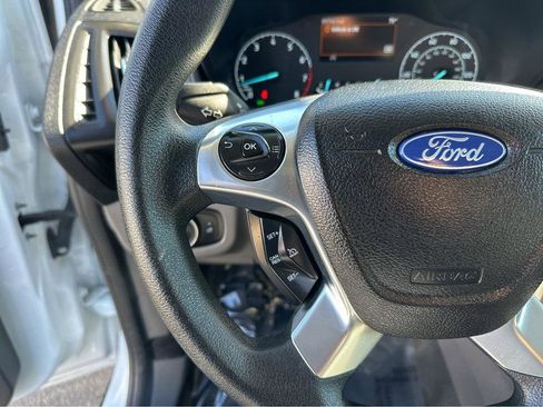 Used 2022 Ford Transit Connect XL image 20