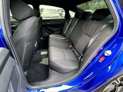 Used 2025 Honda Accord Sport image 18