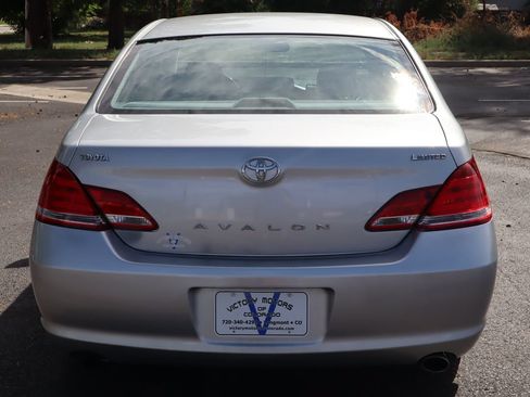 Used 2007 Toyota Avalon Limited FWD image 6
