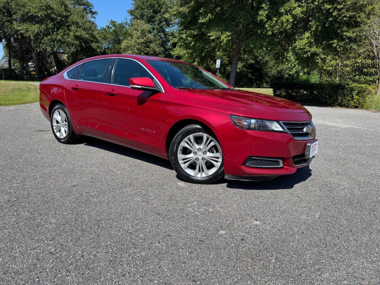 Used 2015 Chevrolet Impala LT w/ Convenience Package FWD image 9