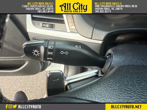 Used 2018 Genesis G80 3.8 image 22