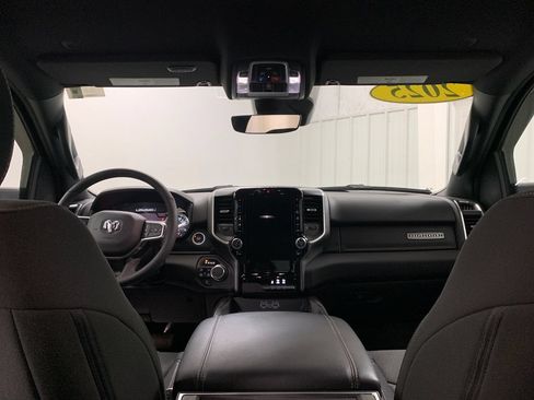 Used 2025 RAM 1500 Big Horn AWD/4WD image 18