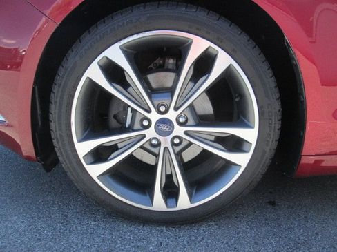 Used 2017 Ford Fusion Titanium FWD image 8