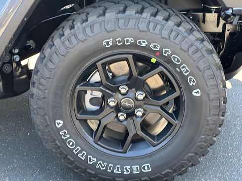 New 2026 Jeep Gladiator Mojave AWD/4WD image 14