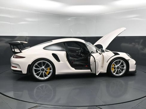 Certified 2016 Porsche 911 GT3 RS RWD image 33