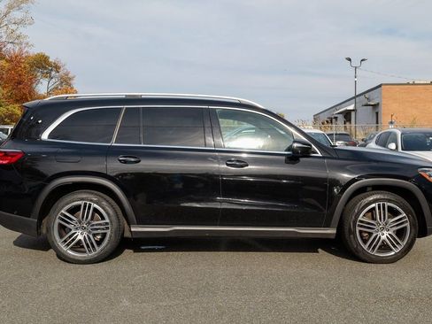 Used 2025 Mercedes-Benz GLS 450 4MATIC image 8