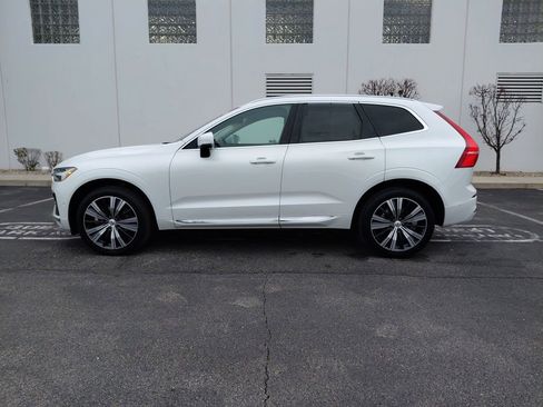 Used 2022 Volvo XC60 B5 Inscription w/ Advanced Package image 5