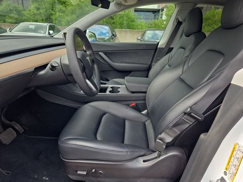 Used 2021 Tesla Model Y Long Range AWD/4WD image 14