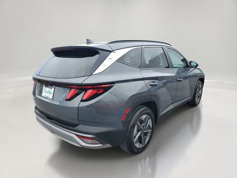 Used 2025 Hyundai Tucson SEL FWD image 7