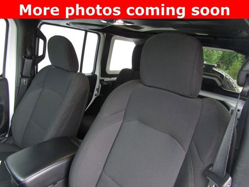 Used 2023 Jeep Wrangler Unlimited Sport AWD/4WD image 13