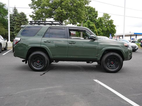 Used 2020 Toyota 4Runner TRD Pro AWD/4WD image 8