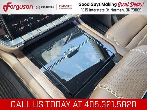 New 2026 GMC Yukon Denali Ultimate AWD/4WD image 36