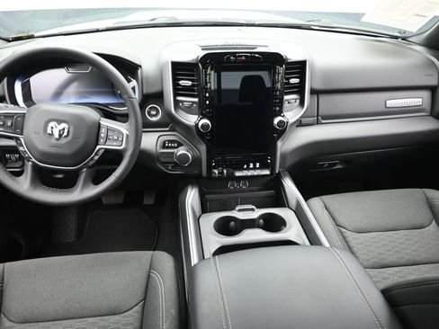 Used 2025 RAM 1500 Big Horn RWD image 14
