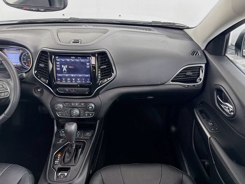 Used 2019 Jeep Cherokee Limited AWD/4WD image 22