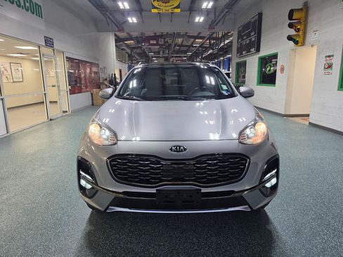 Used 2020 Kia Sportage S w/ S Premium Package AWD/4WD image 3