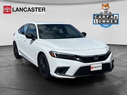 Used 2024 Honda Civic Sport image 1